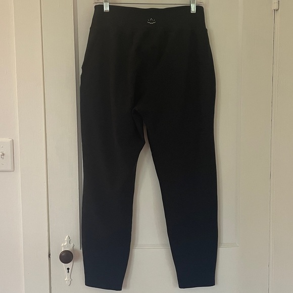 beyond yoga pant | m - Picture 17 of 17